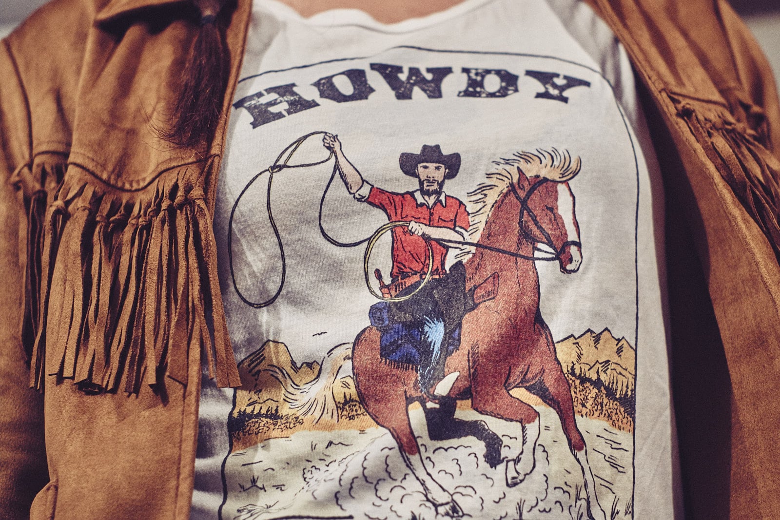 Howdy T-Shirt Close-Up © Michael Leonhartsberger