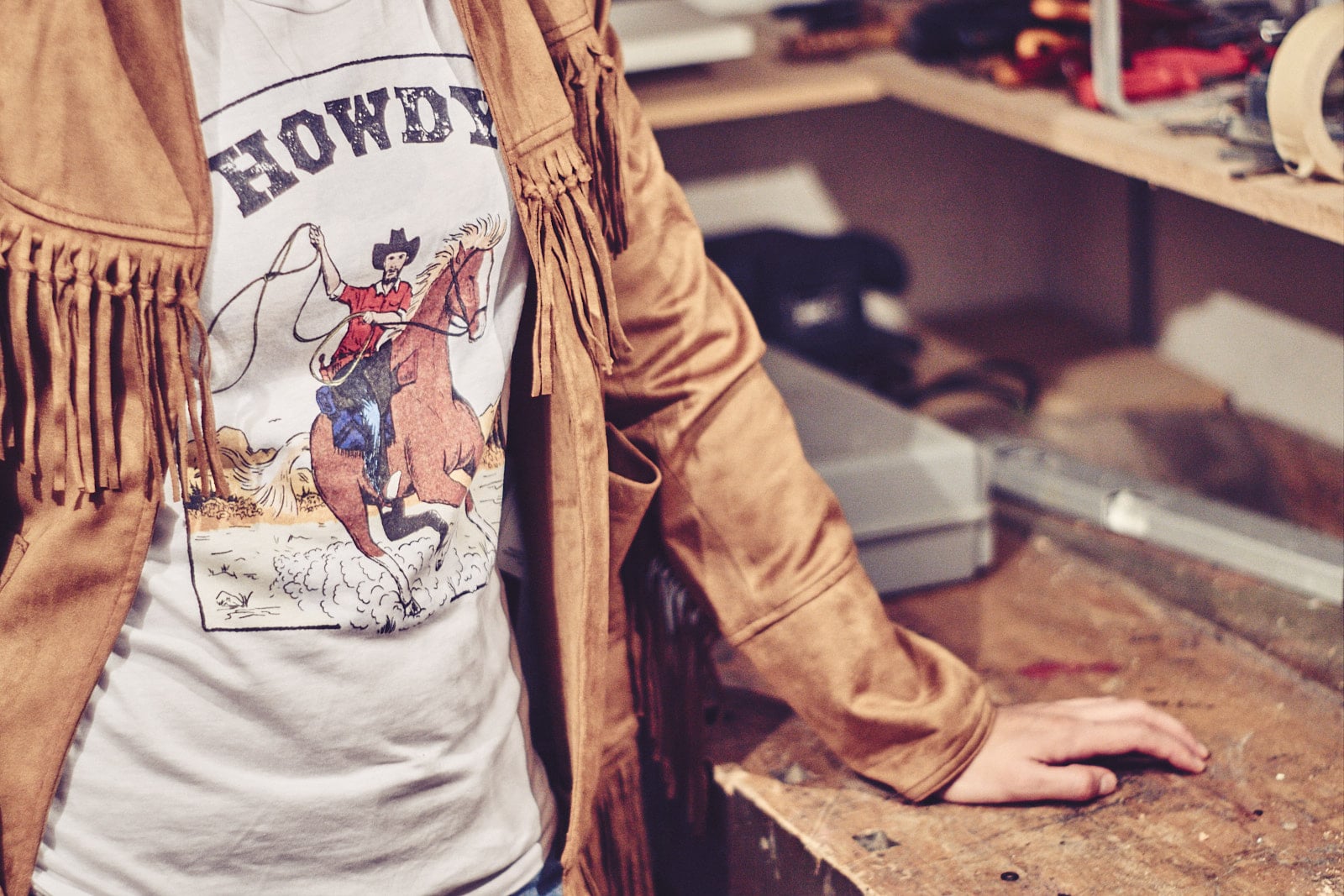 Howdy T-Shirt © Michael Leonhartsberger