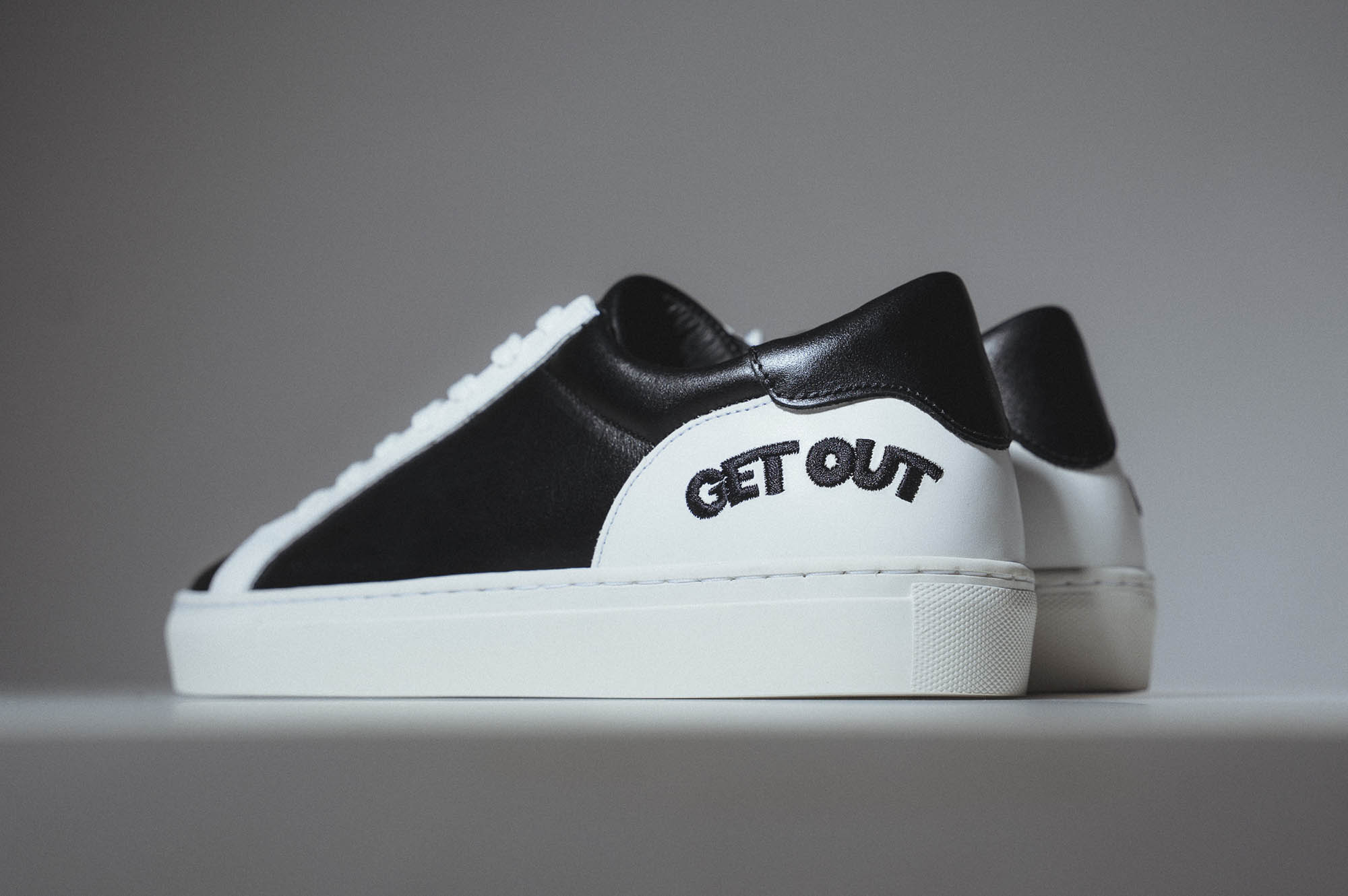 web_002_2025-11-01_Get-Out-Sneaker_©Kneidinger-Photography web_002_2025-11-01_Get-Out-Sneaker_©Kneidinger-Photography